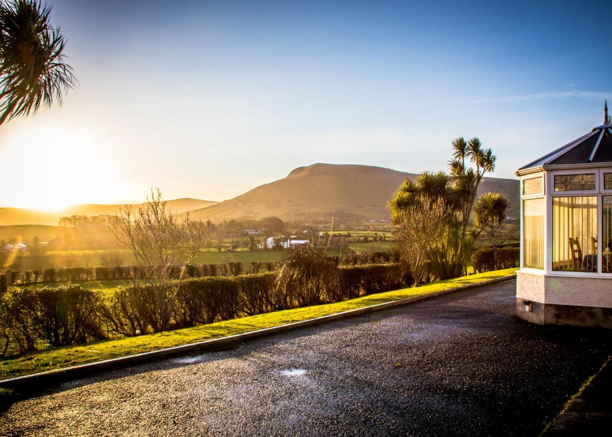 Garron View Bed & Breakfast Cushendall Exterior photo